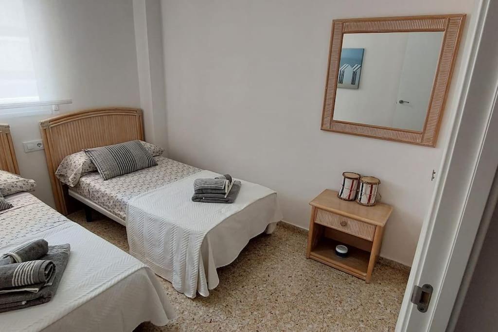 Apartamento Playa Piles -Familias- Luaran gambar