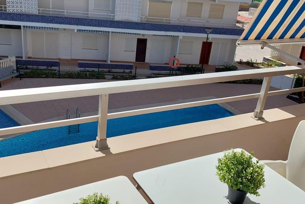 Apartamento Playa Piles -Familias- Luaran gambar