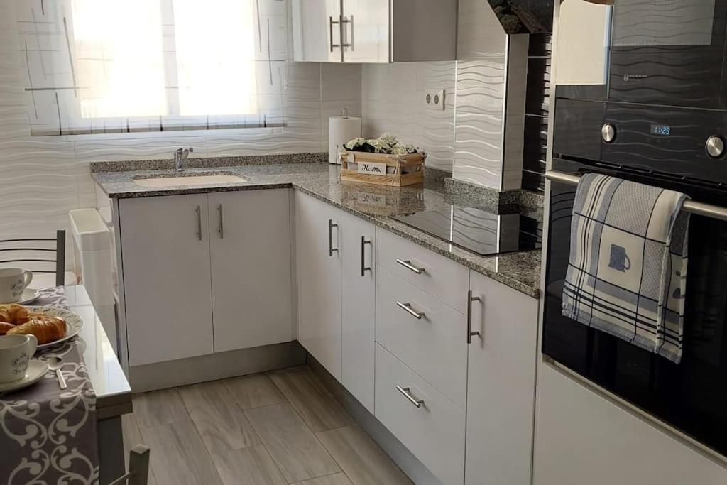 Apartamento Playa Piles -Familias- Luaran gambar
